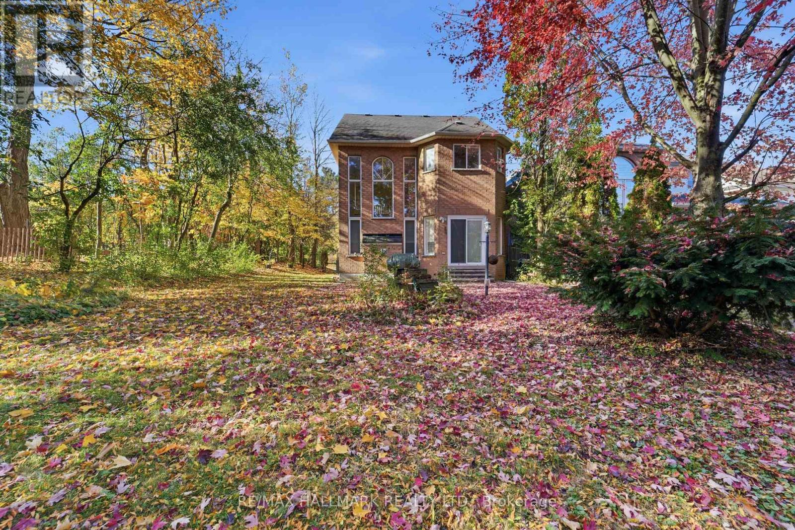 130 Old Colony Road, Richmond Hill, ON photo 25