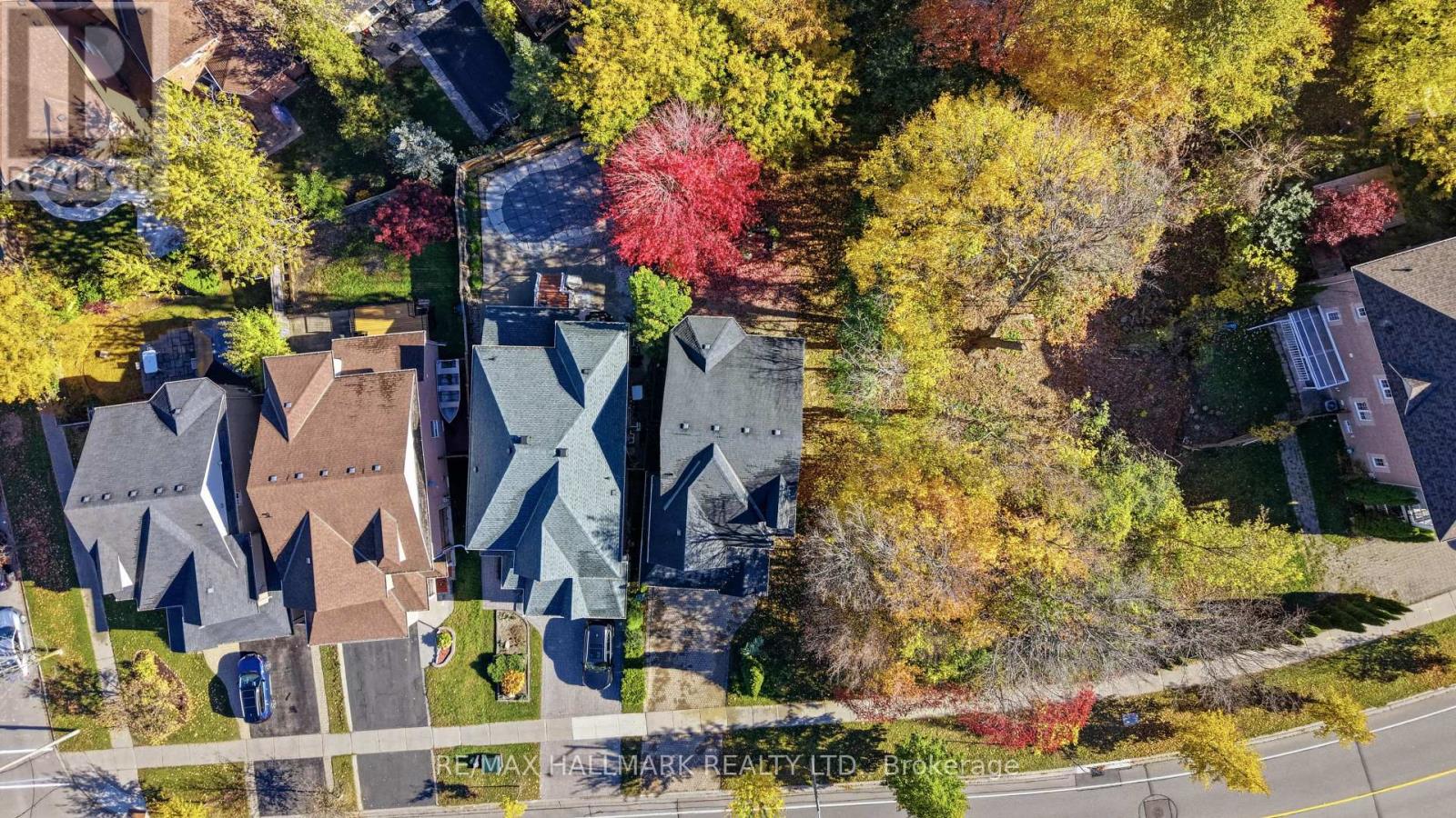 130 Old Colony Road, Richmond Hill, ON photo 30