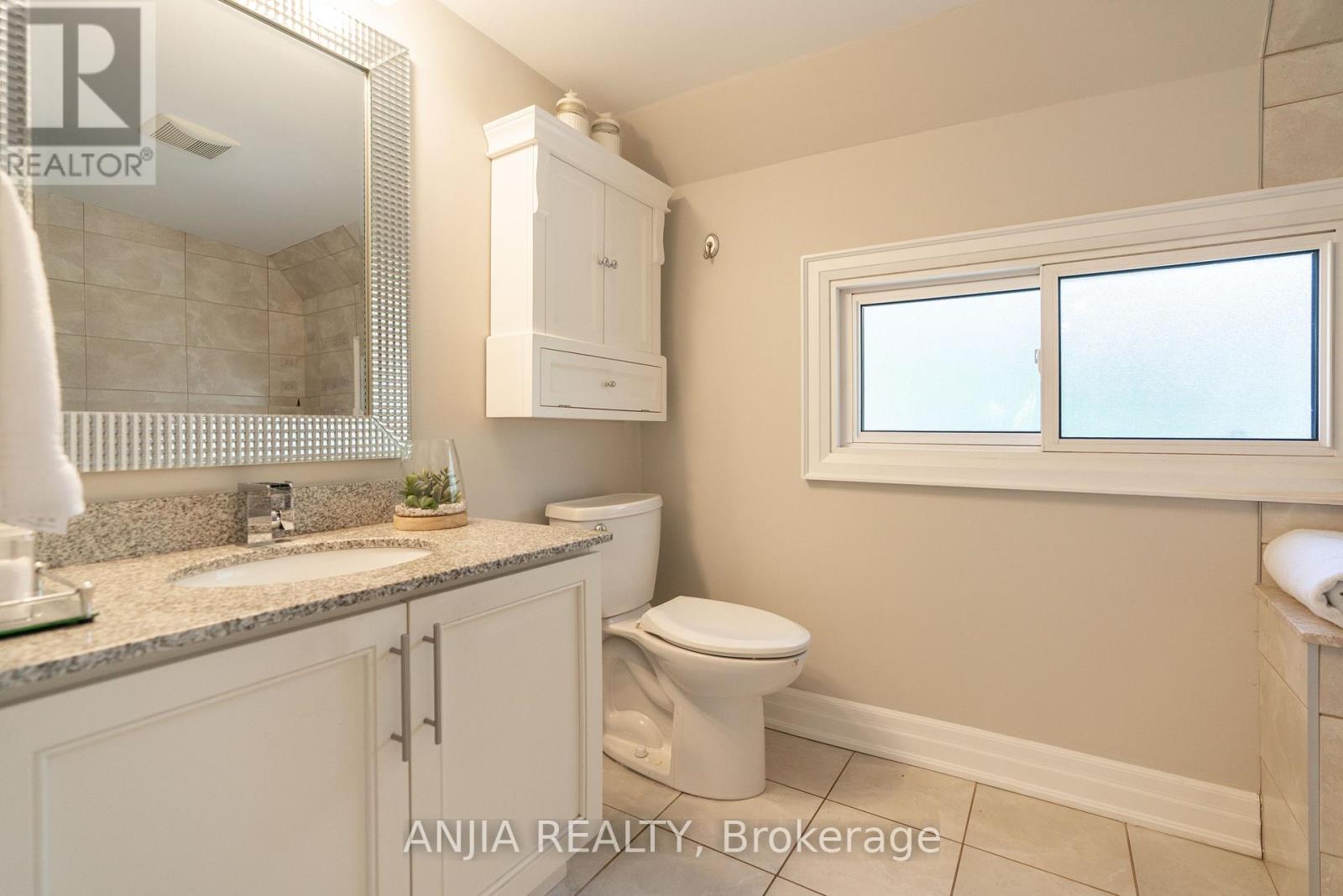 49 Church Street, Markham, ON photo 21