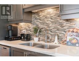 49 Church Street, Markham, ON L3P2M1 Photo 7