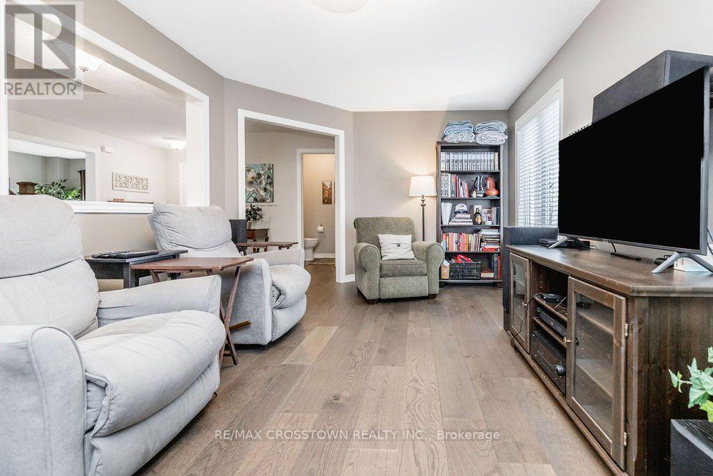 33 Raquel Street, Barrie, ON photo 20