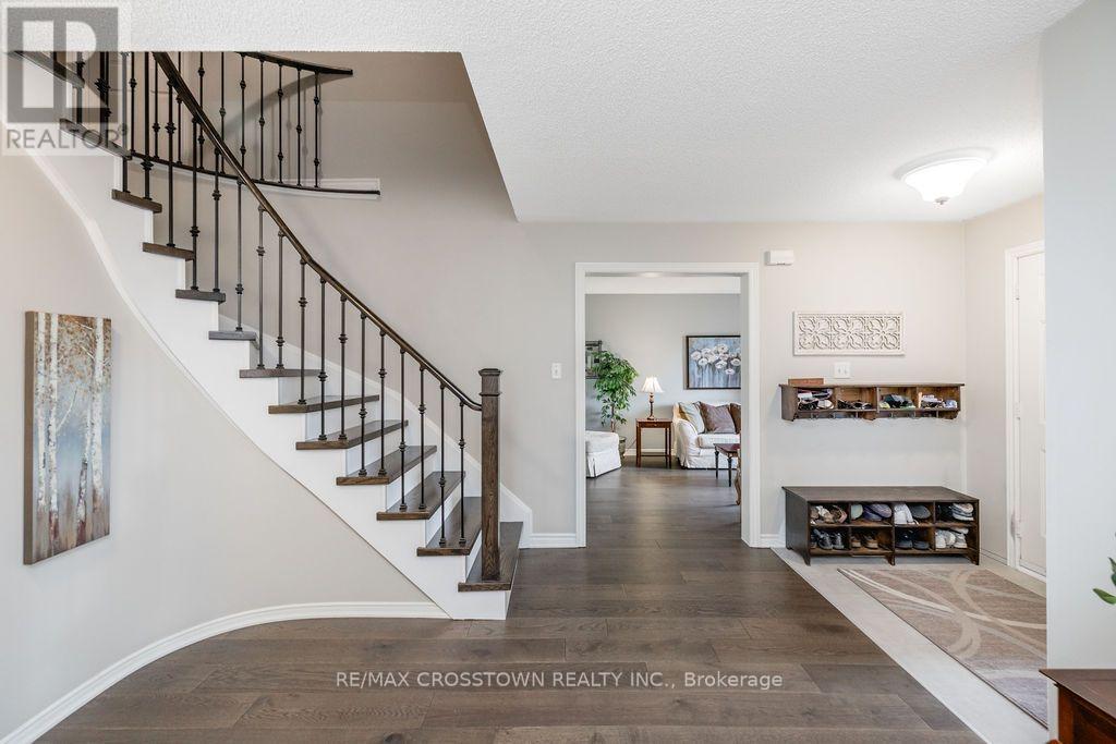 33 Raquel Street, Barrie, ON photo 9