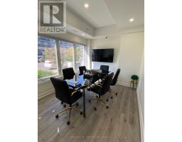 10 Sky Harbour Drive, Brampton, ON L6Y0V7 Photo 6
