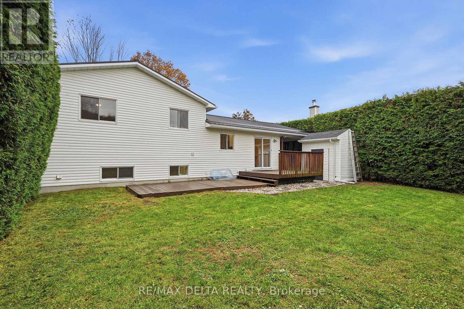 934 COTE STREET - 28