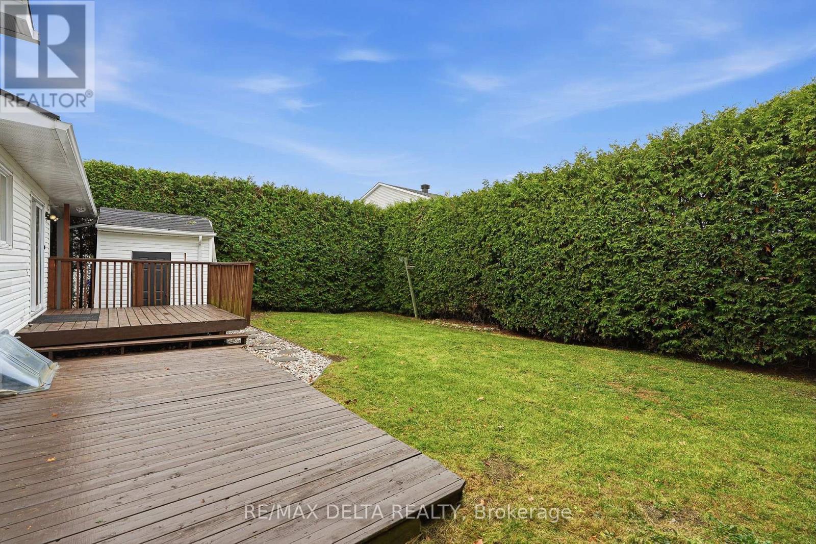 934 COTE STREET - 27