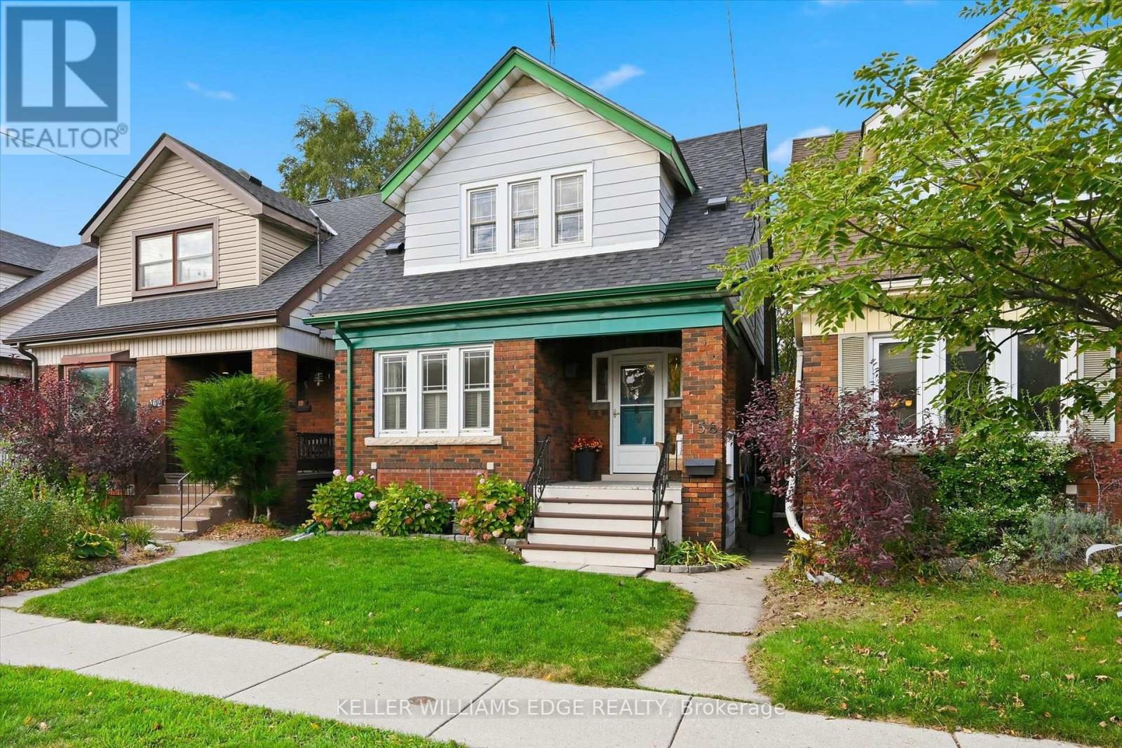 158 London Street South, Hamilton, ON photo 3