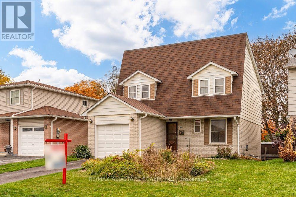 44 Stanley Drive, Port Hope, ON photo 2