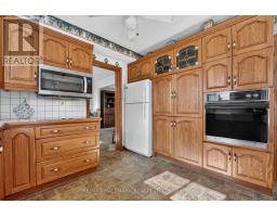 697 Ridge Road W, Grimsby, ON L3M4E7 Photo 19