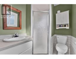 697 Ridge Road W, Grimsby, ON L3M4E7 Photo 33