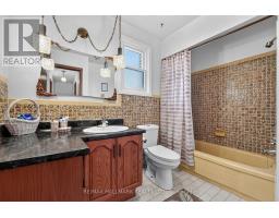 697 Ridge Road W, Grimsby, ON L3M4E7 Photo 36