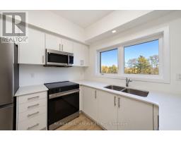 8 Miseferi Crescent, Cambridge, ON N1T0J1 Photo 10