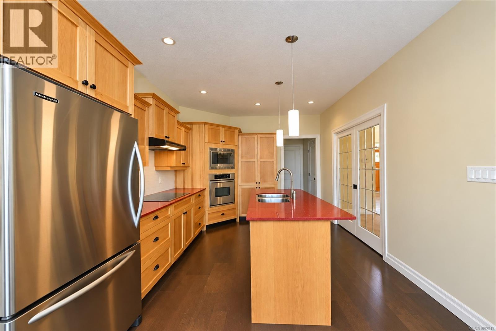 6086 Sterling Dr - 15