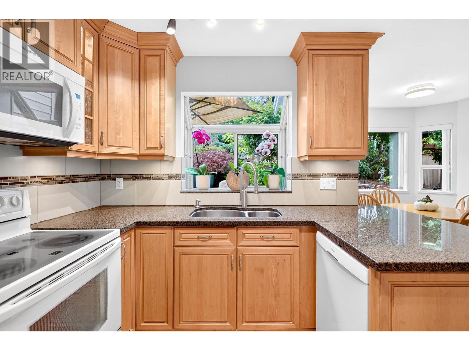 1189 Durant Drive, Coquitlam — photo 10