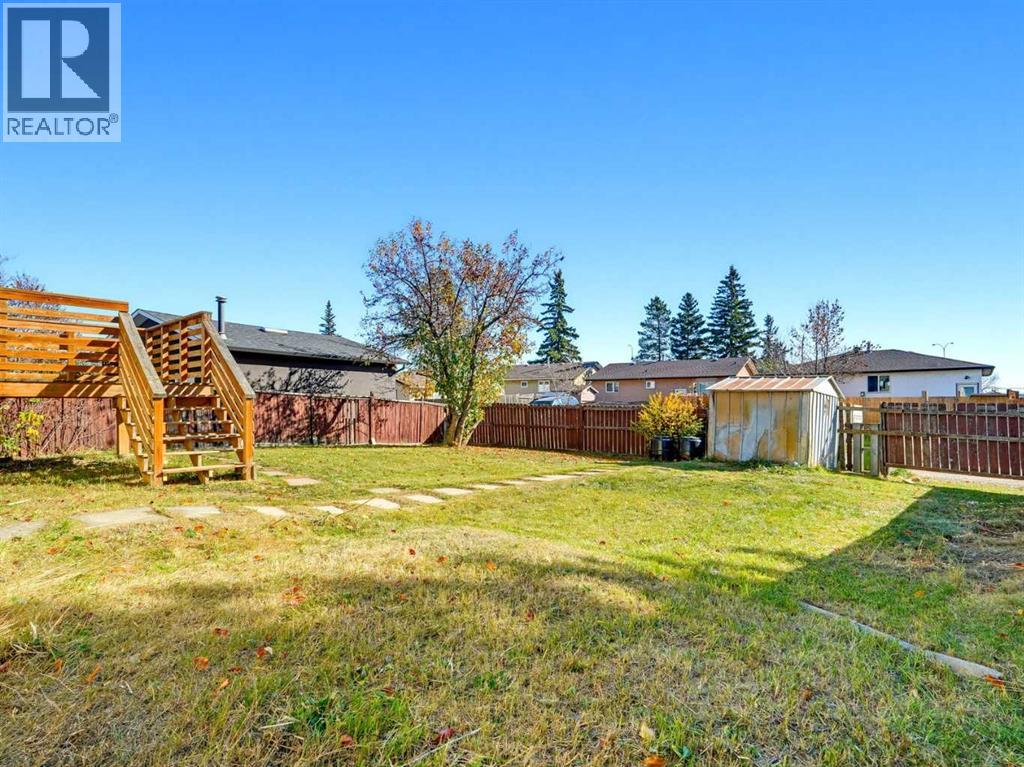 215 Rundlecairn Road NE, Calgary — photo 29