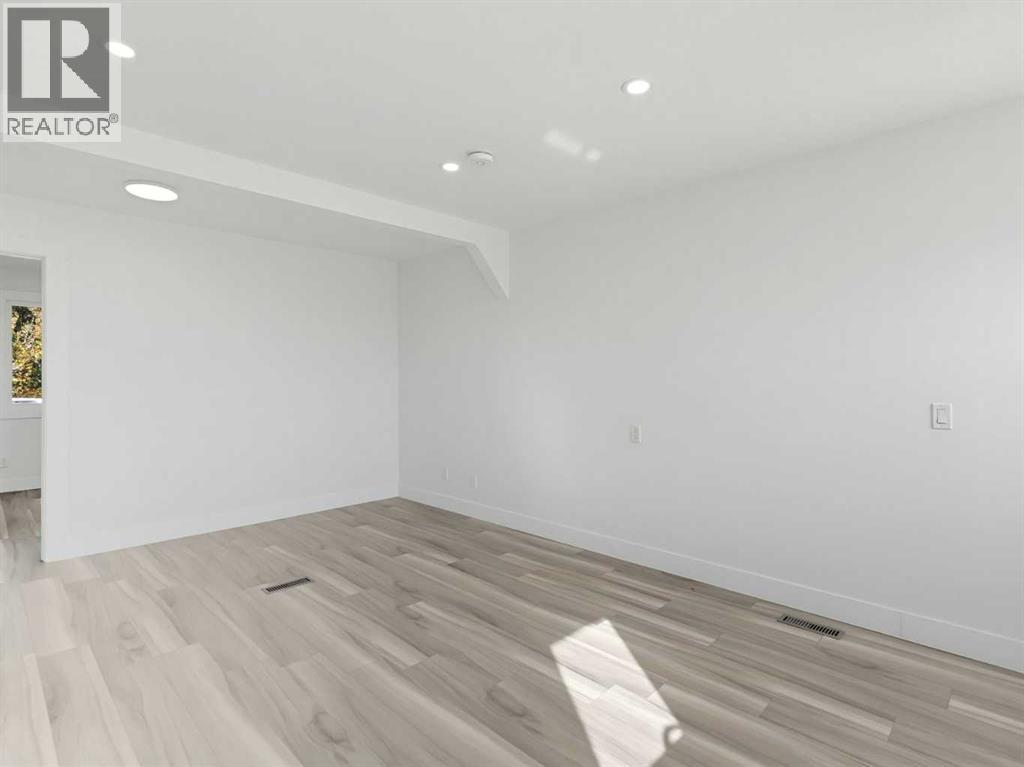 215 Rundlecairn Road NE, Calgary — photo 9