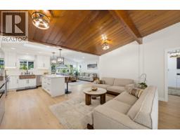 13124 Edge Street, Maple Ridge, BC V4R2R2 Photo 6