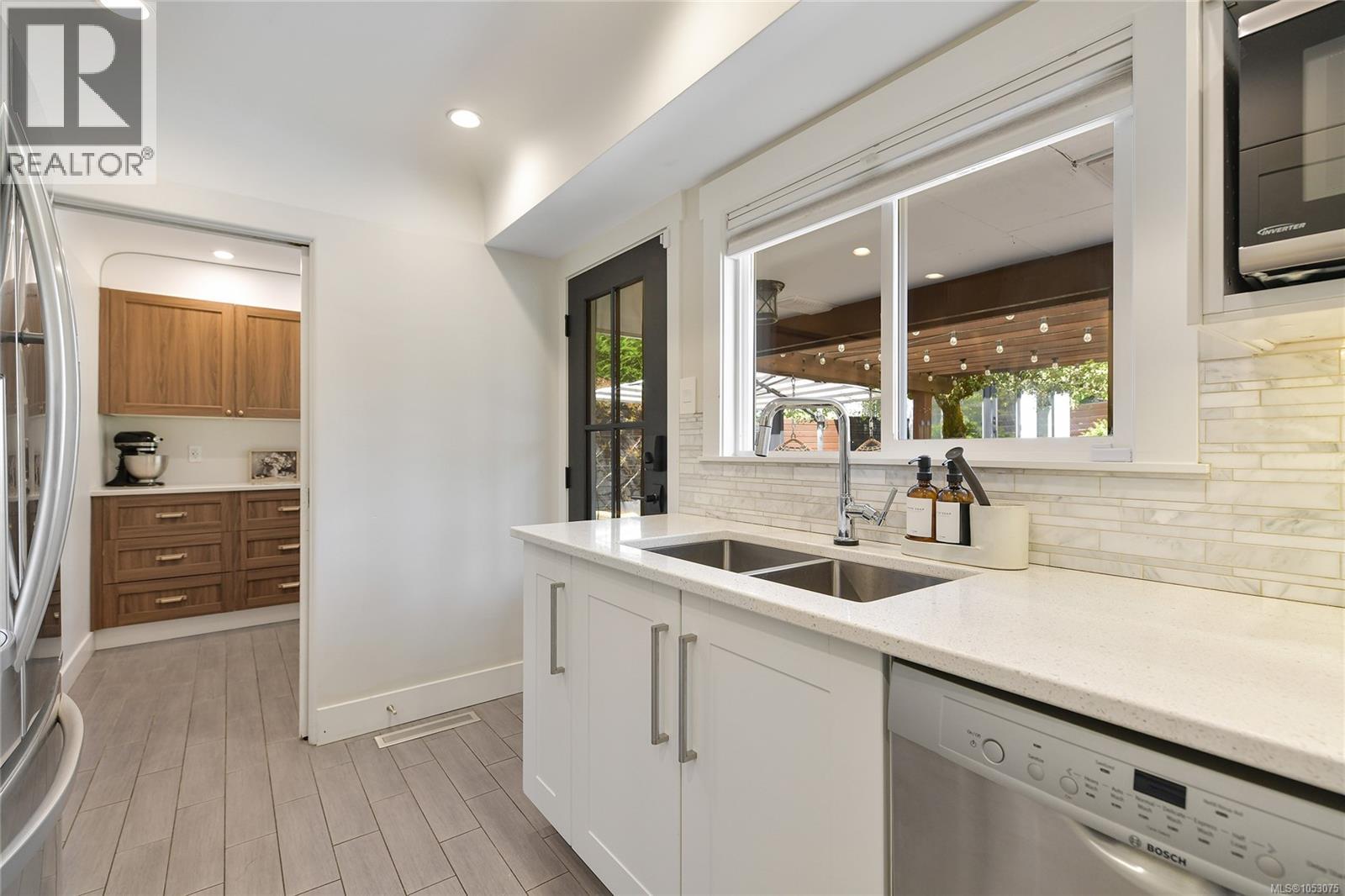  3877 Cedar Hill Cross Road, Saanich