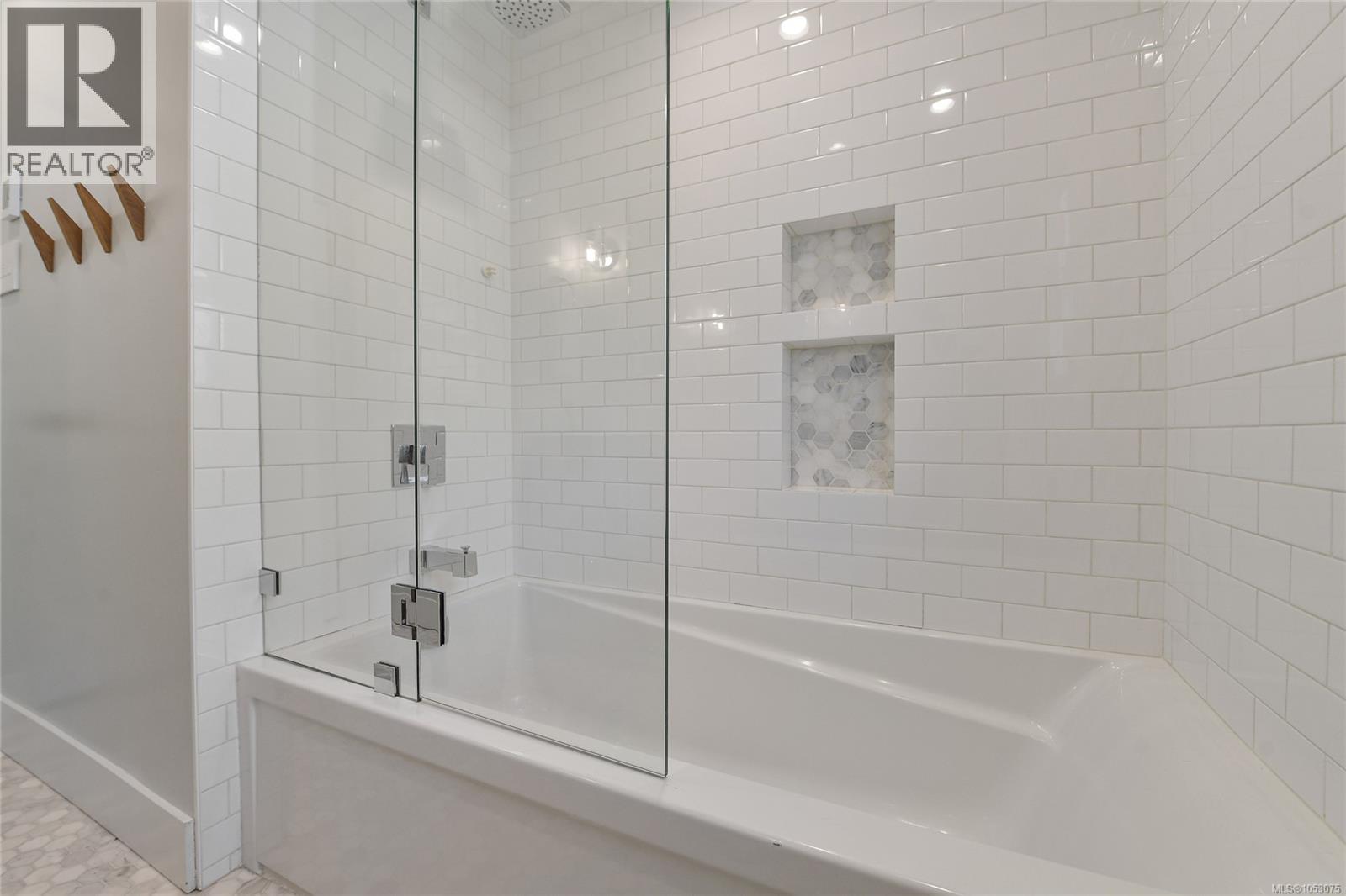  3877 Cedar Hill Cross Road, Saanich