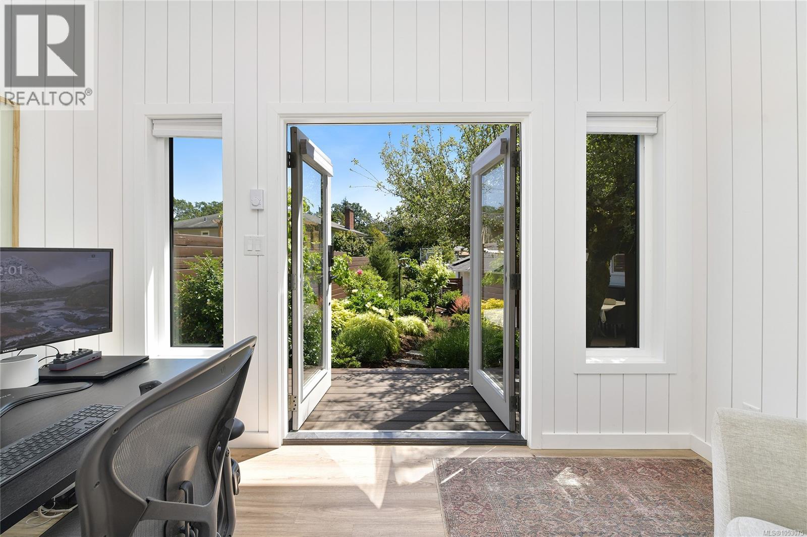  3877 Cedar Hill Cross Road, Saanich