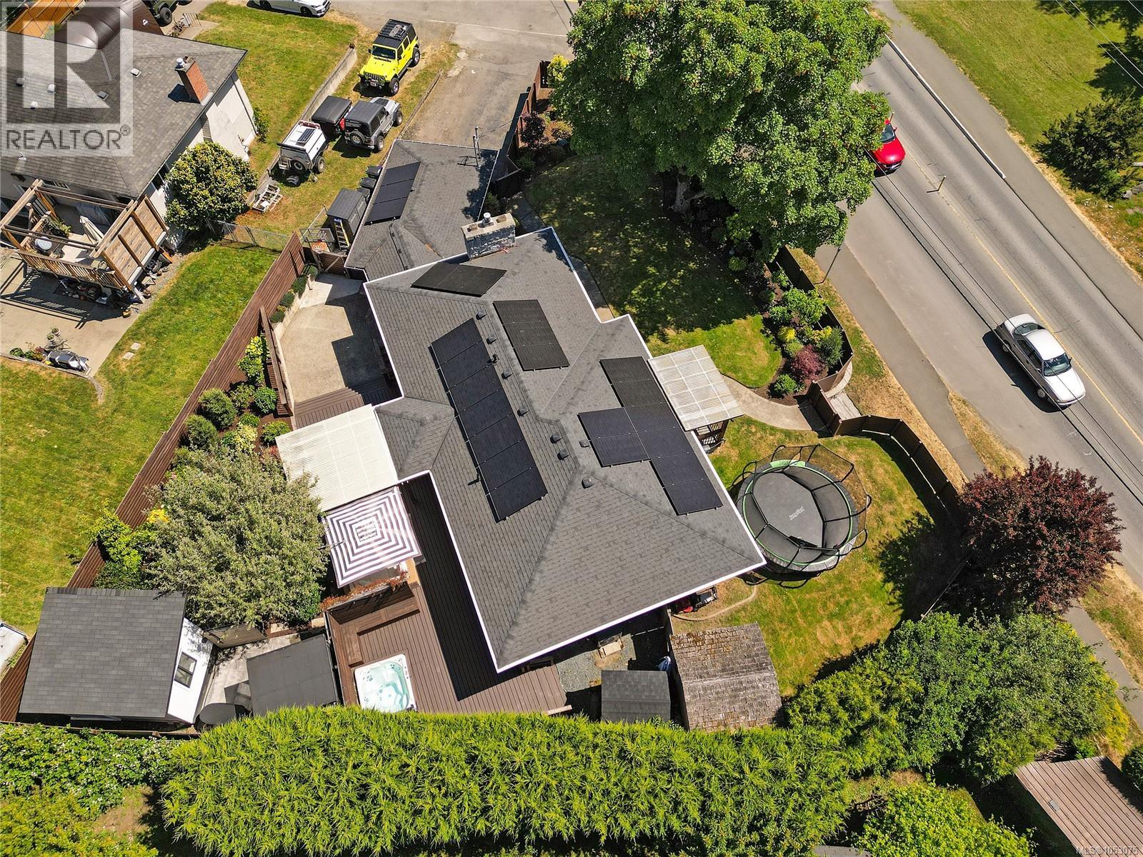  3877 Cedar Hill Cross Road, Saanich