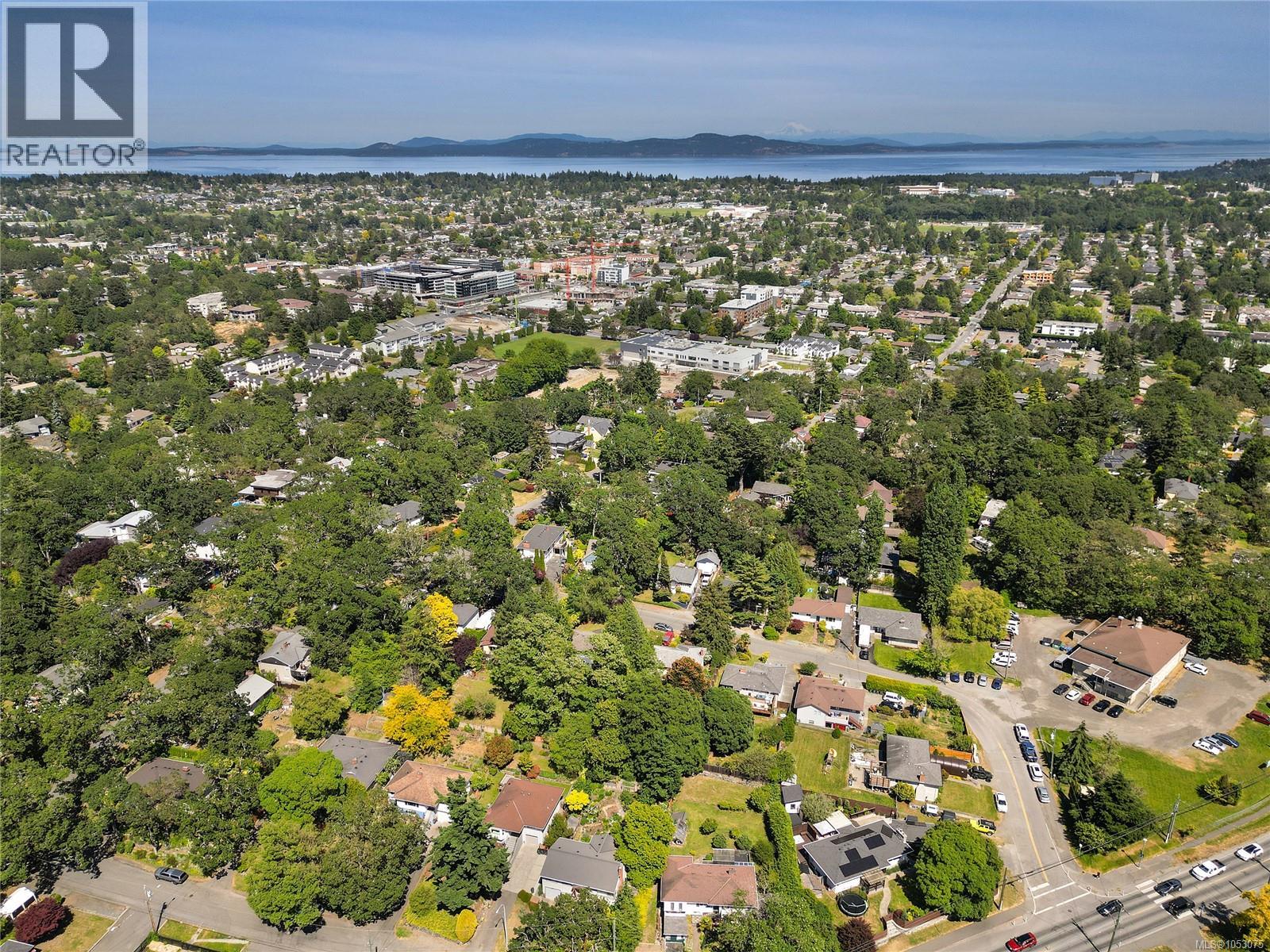  3877 Cedar Hill Cross Road, Saanich