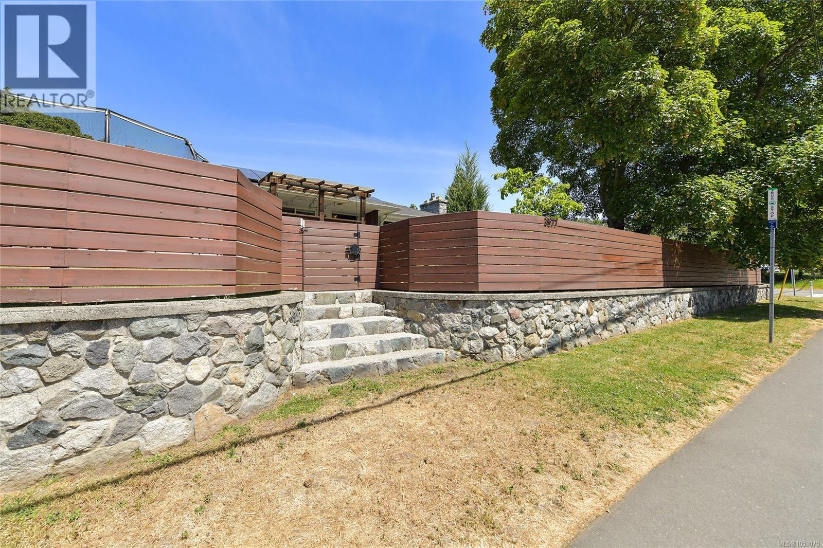  3877 Cedar Hill Cross Road, Saanich