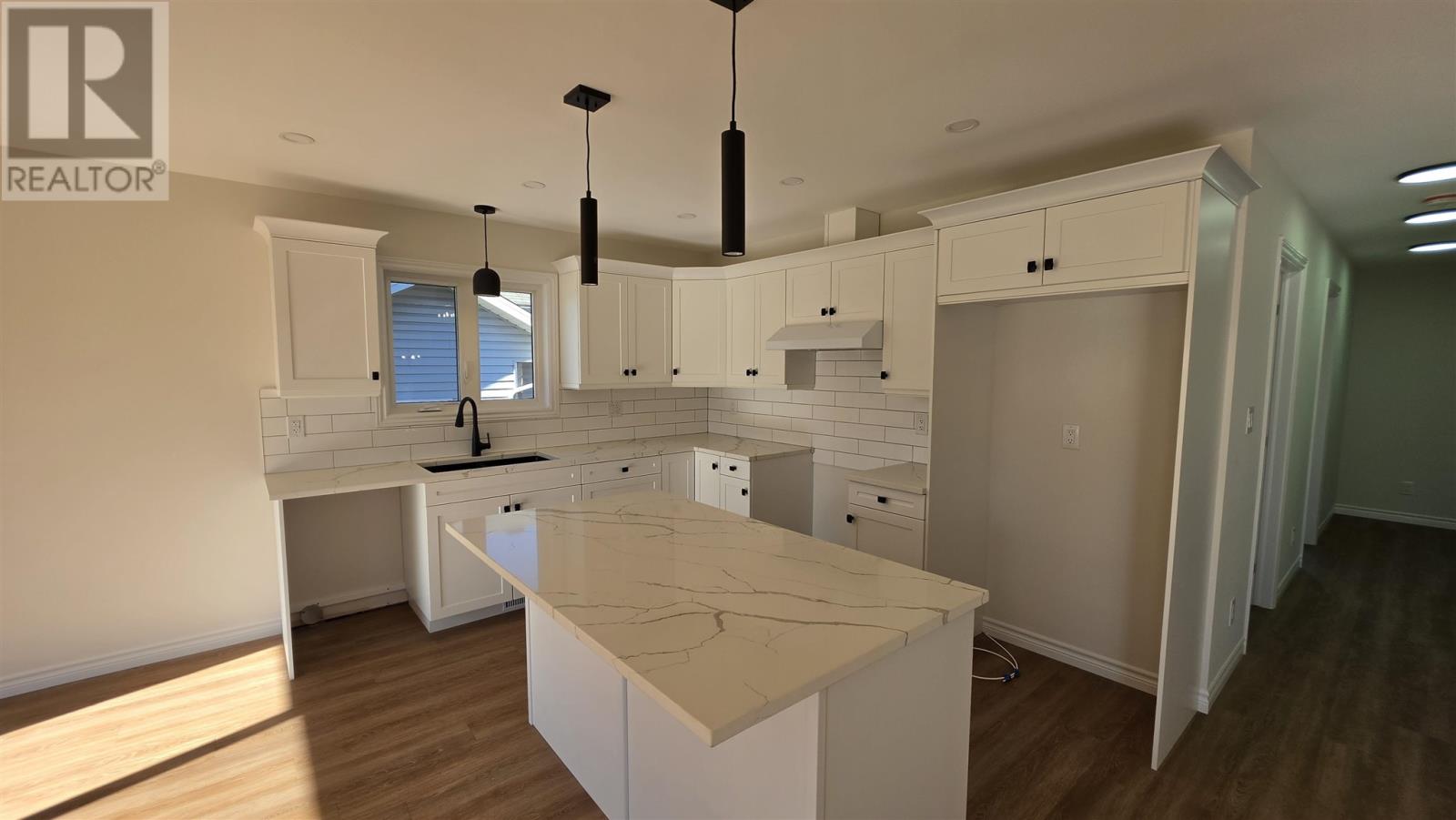 255 East Balfour ST, Sault Ste. Marie — photo 12