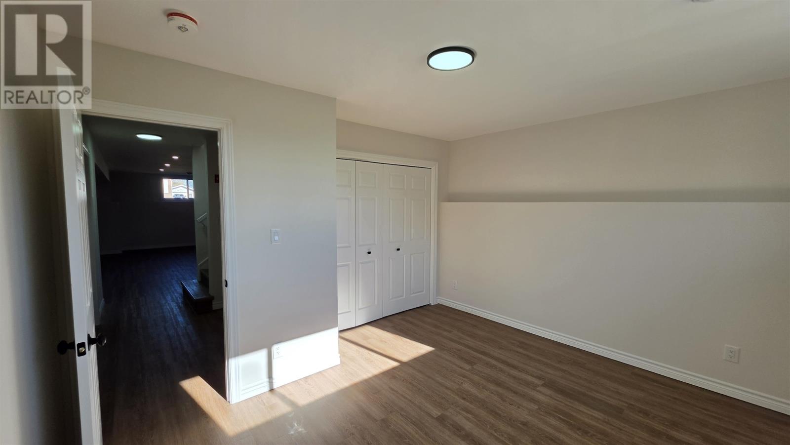255 East Balfour ST - 37