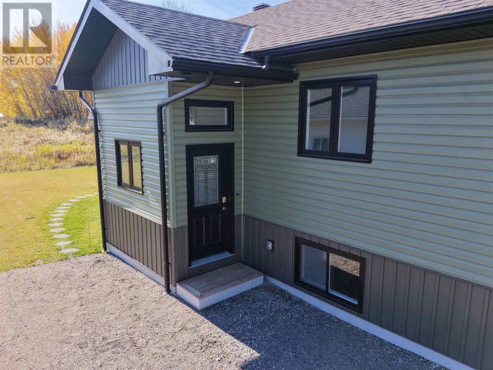 255 East Balfour ST, Sault Ste. Marie — photo 6