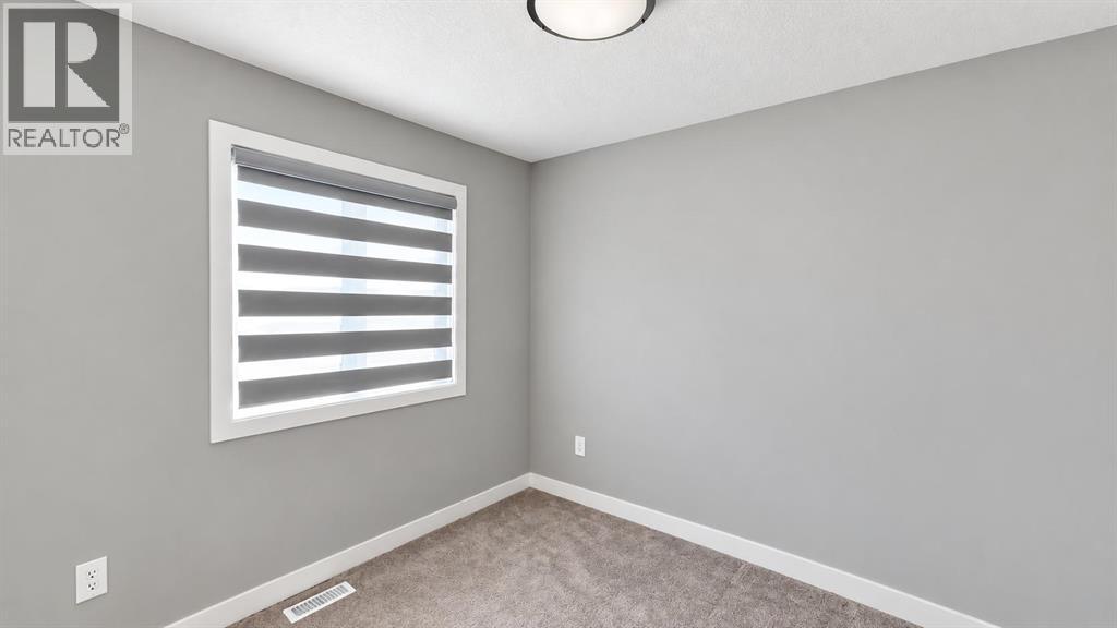 197 Baysprings Gardens SW, Airdrie — photo 21