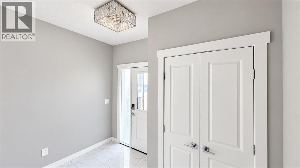 197 Baysprings Gardens SW, Airdrie — photo 5