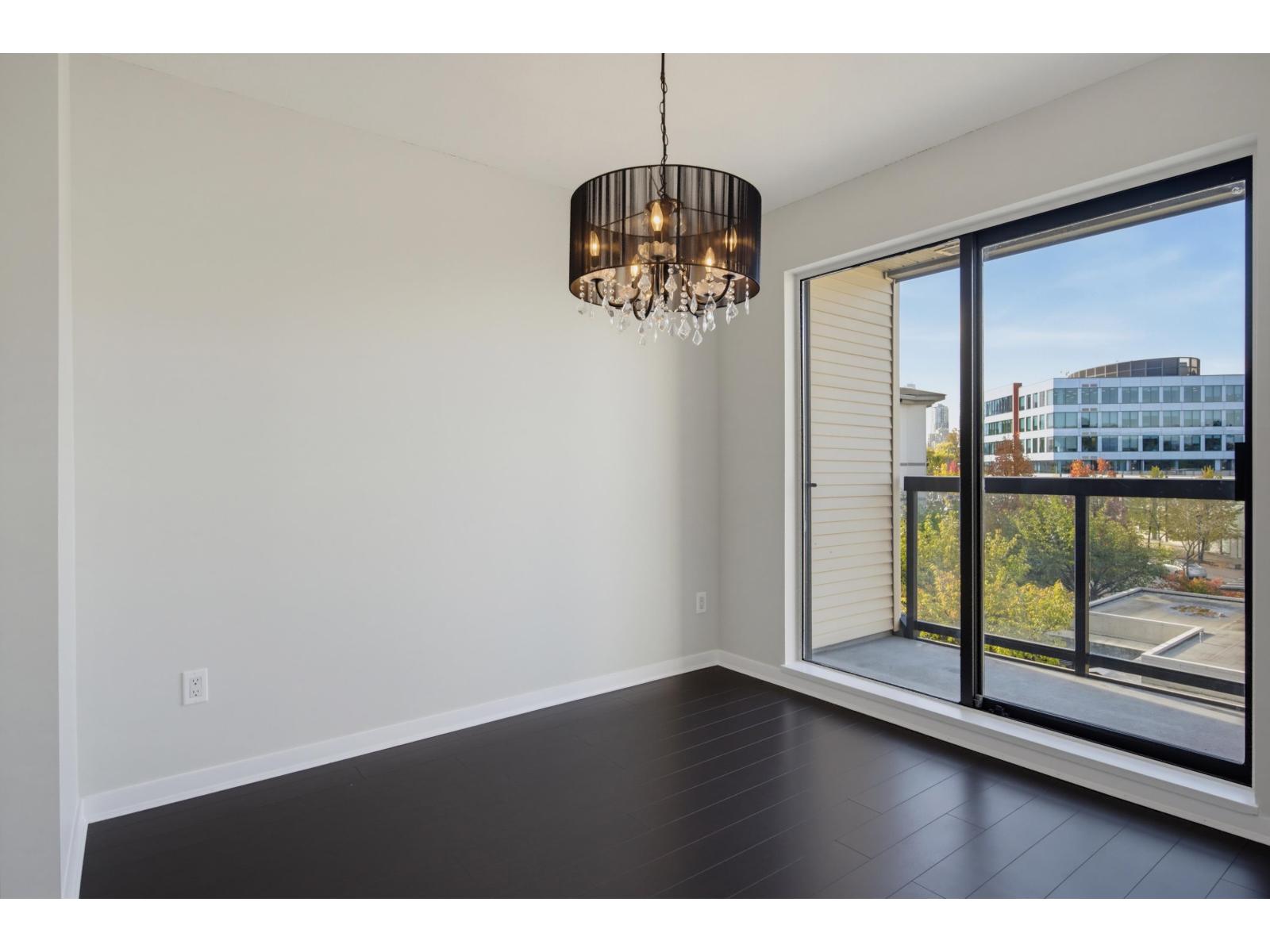 423 10866 City Parkway, Surrey — photo 15