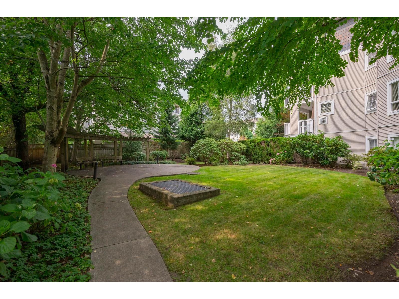 201 20750 Duncan Way, Langley — photo 34