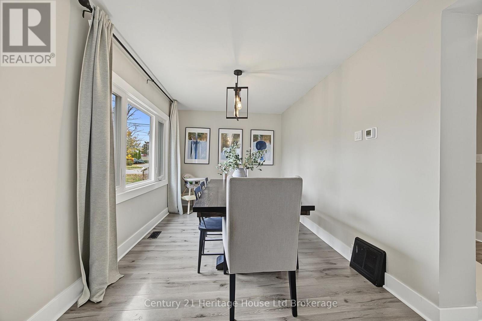 346 GRAHAM STREET, Woodstock (Woodstock - North) — photo 7