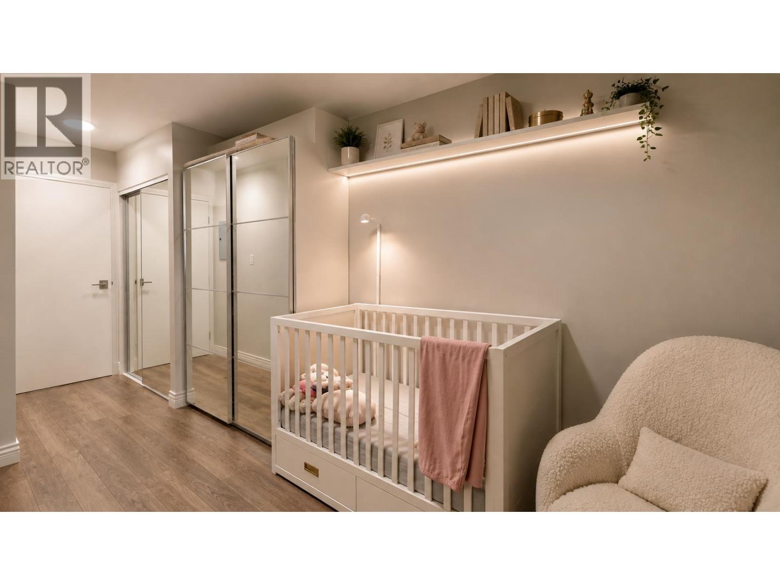 608 Marinaside Crescent, Vancouver — photo 8