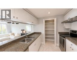 608 Marinaside Crescent, Vancouver, BC V6Z2W4 Photo 10