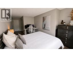 608 Marinaside Crescent, Vancouver, BC V6Z2W4 Photo 16