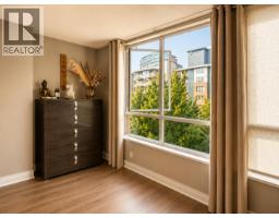 608 Marinaside Crescent, Vancouver, BC V6Z2W4 Photo 17