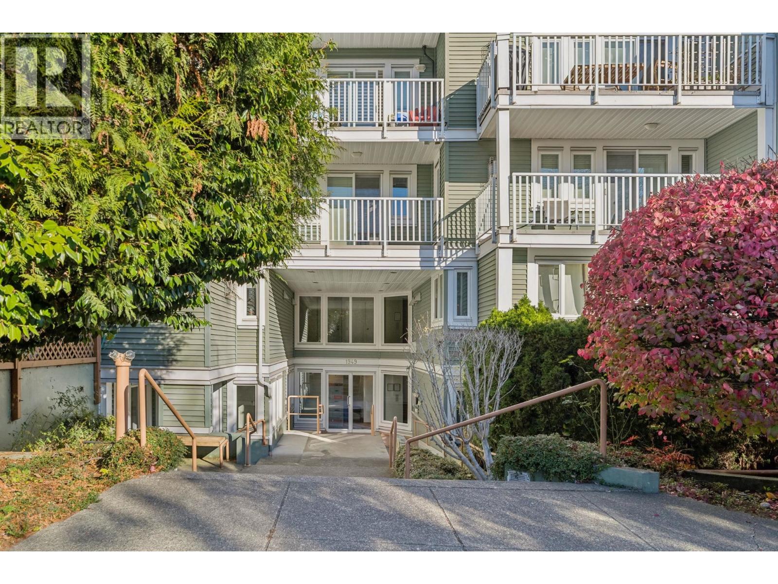 13 1949 W 8th Avenue, Vancouver — photo 20