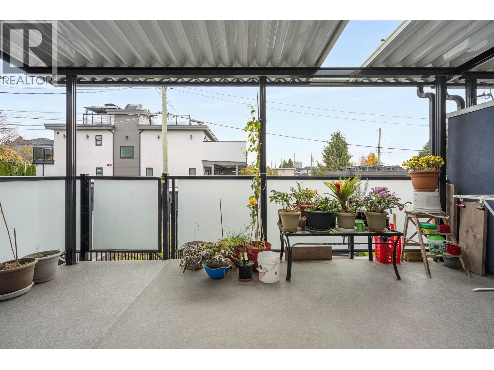 7936 Main Street, Vancouver — photo 18