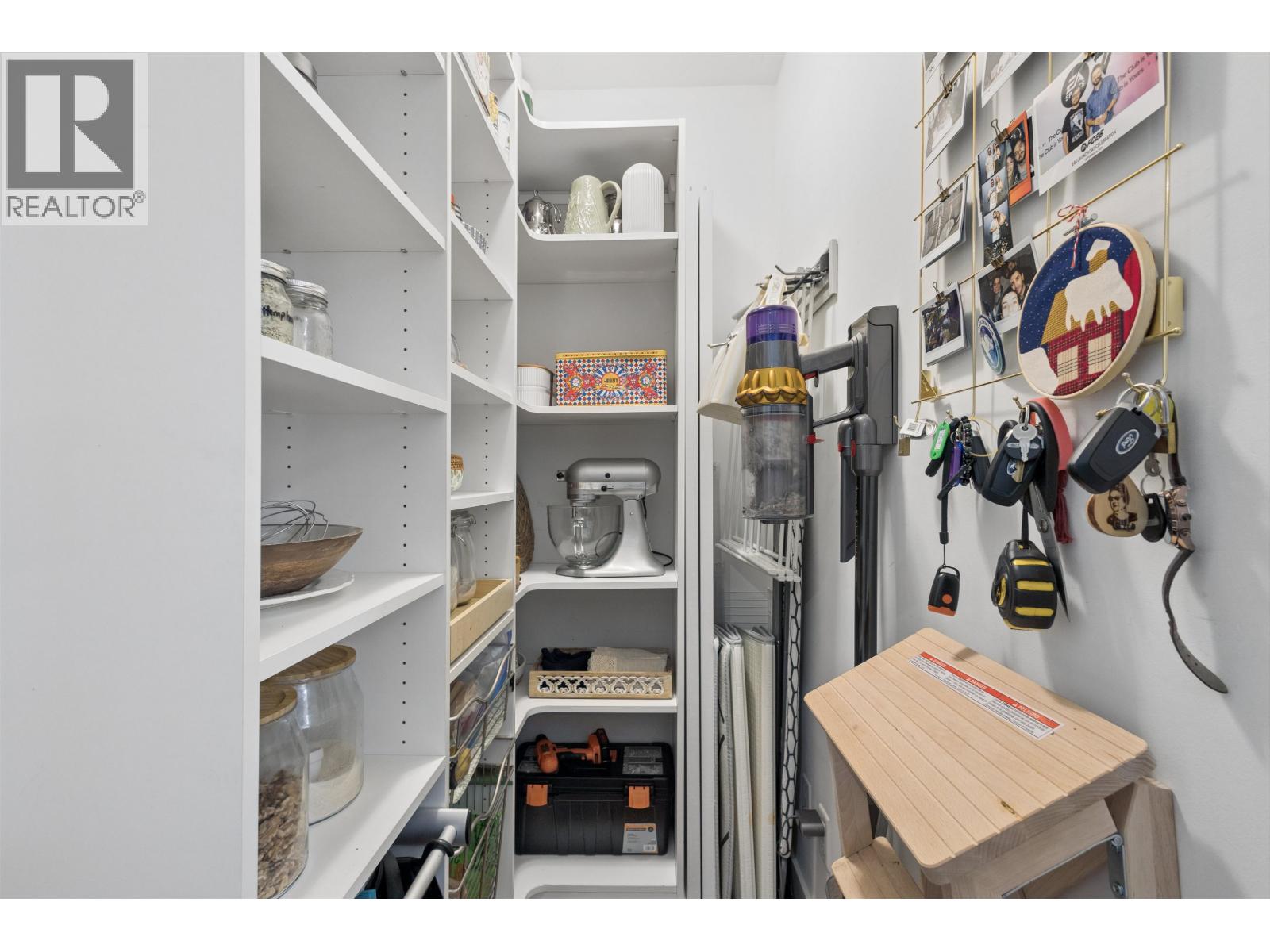 881 Salsbury Drive, Vancouver — photo 11