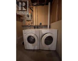 244 Mt Alderson Crescent W, Lethbridge, AB T1K6V8 Photo 10