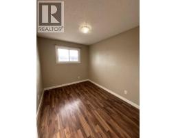 244 Mt Alderson Crescent W, Lethbridge, AB T1K6V8 Photo 6