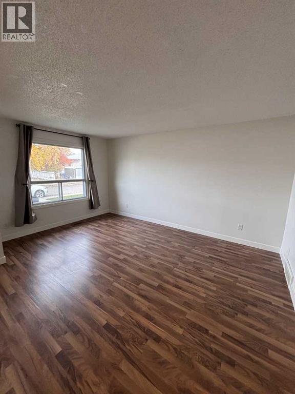 246 Mt Alderson Crescent W, Lethbridge — photo 2