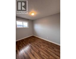 246 Mt Alderson Crescent W, Lethbridge, AB T1K6V8 Photo 7