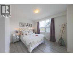 5619 Cedarbridge Way, Richmond, BC V6X0P8 Photo 12