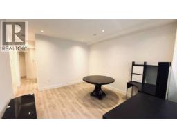 418 E 12th Street, North Vancouver, BC V7L2K3 Photo 6