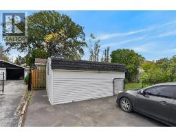 4pc Bathroom - 747 Rennie Street, Hamilton, ON L8H3R4 Photo 6