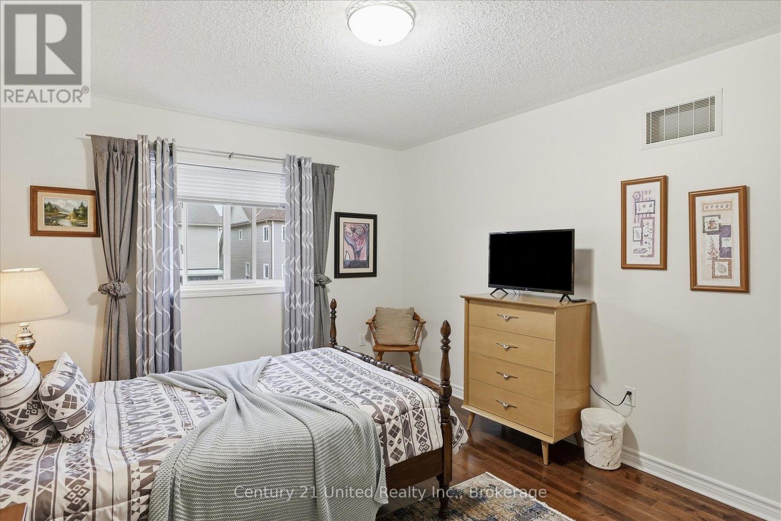 230 Cowling Heights, Peterborough, ON photo 27