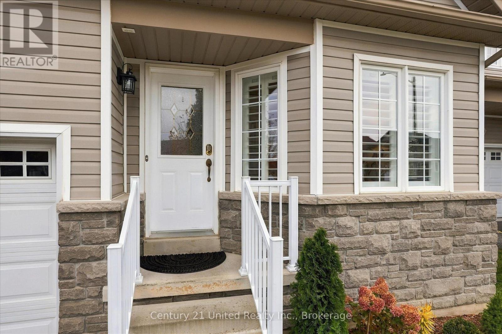 230 Cowling Heights, Peterborough, ON photo 45